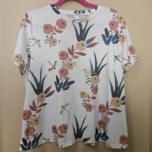 Unbranded T Shirt Women's Size XL Flowers And Dragonflies